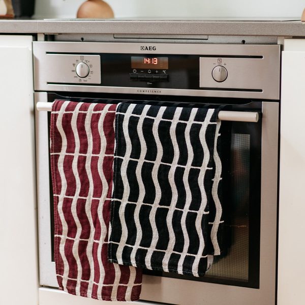 Maius kitchen towel, black, 44 x 64 cm Mode – Bild 4